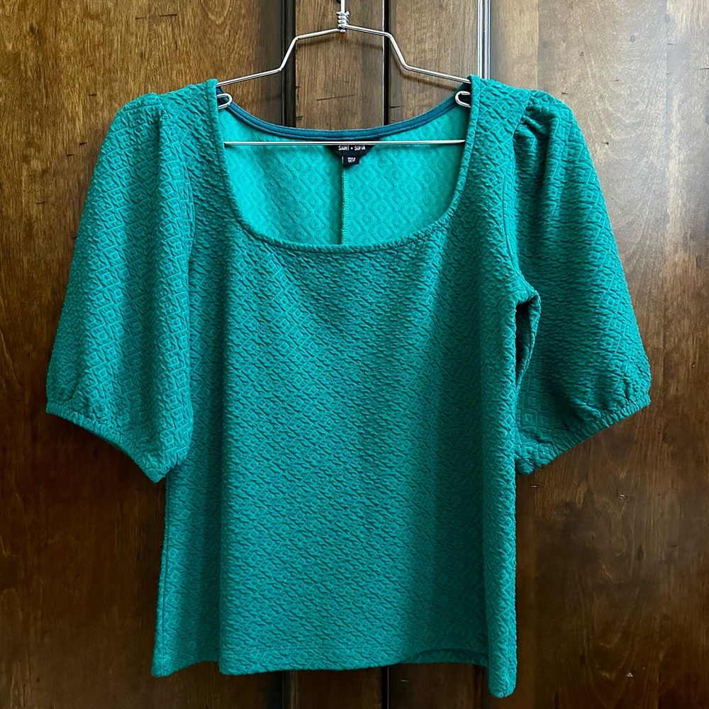 Saint + Sophia Olivia Puff Sleeve Tee